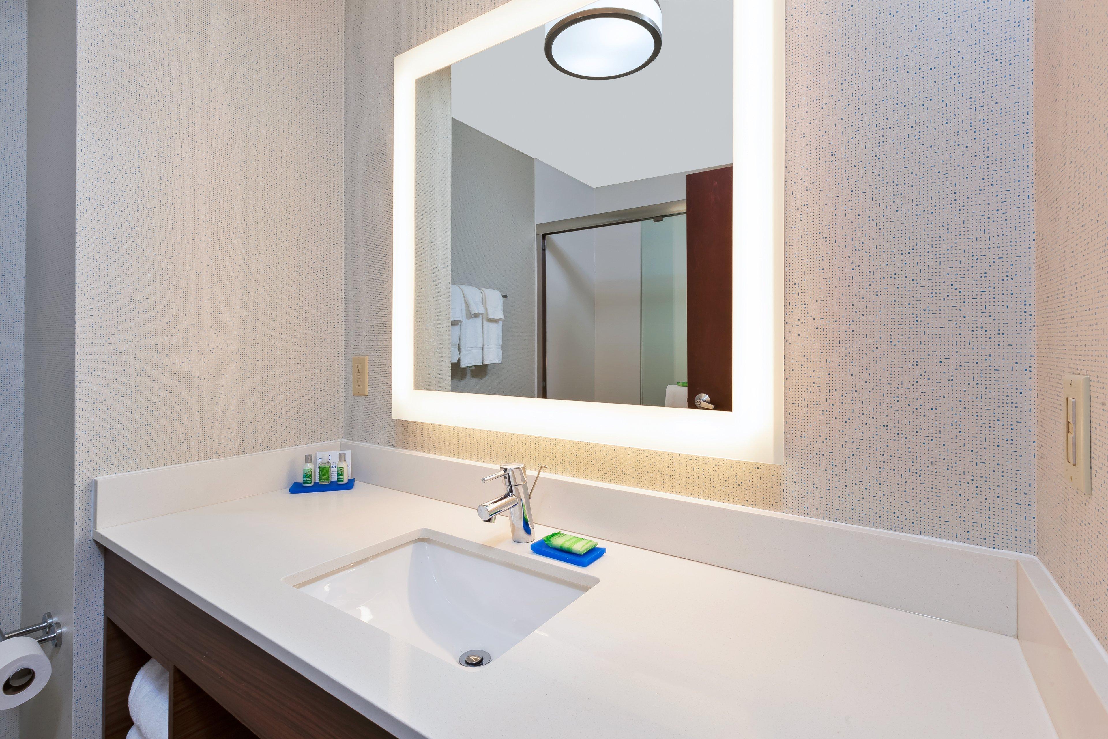 Brecksville Holiday Inn Express Hotel & Suites Cleveland-Richfield By Ihg מראה חיצוני תמונה
