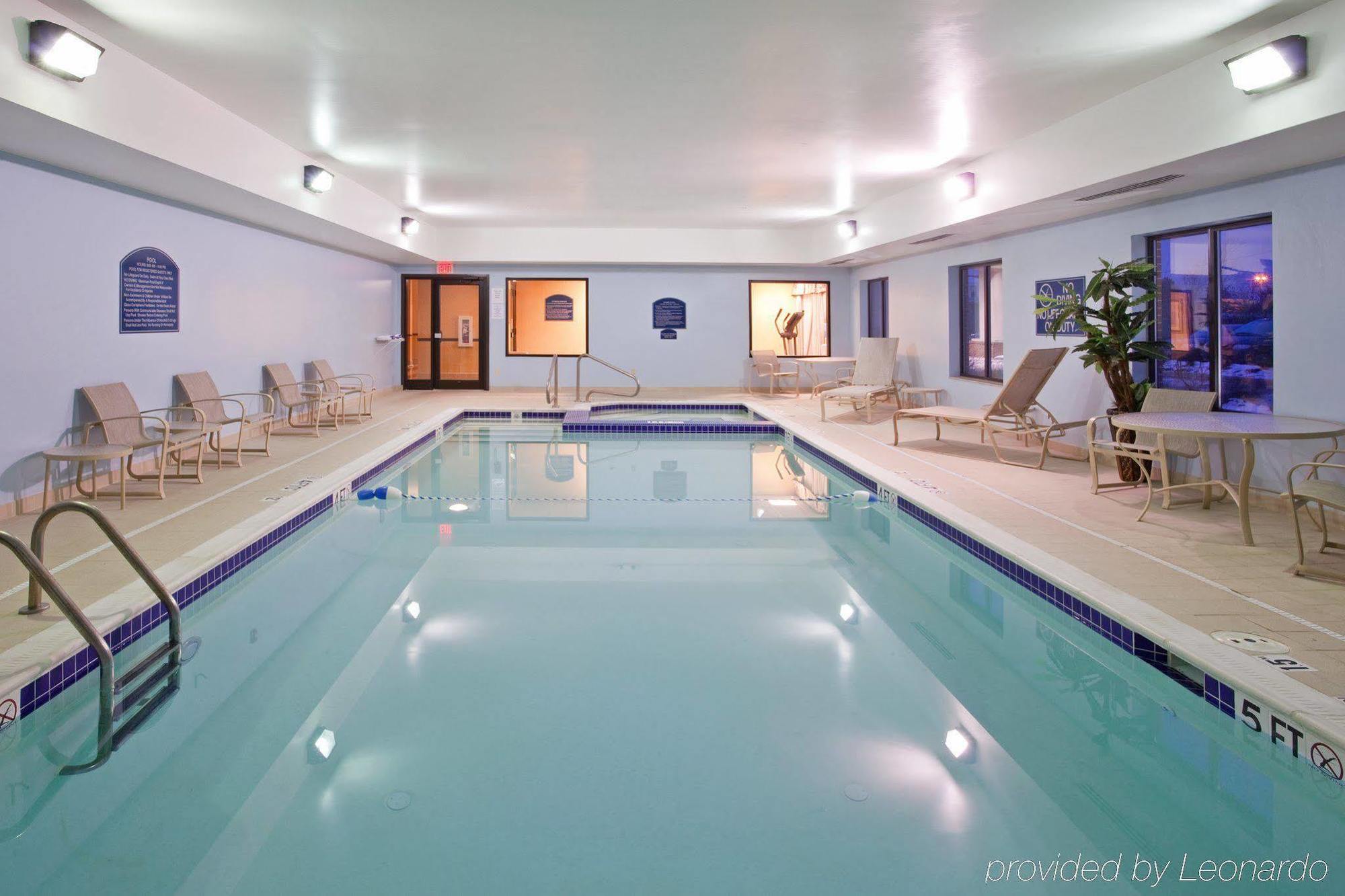 Brecksville Holiday Inn Express Hotel & Suites Cleveland-Richfield By Ihg מתקנים תמונה