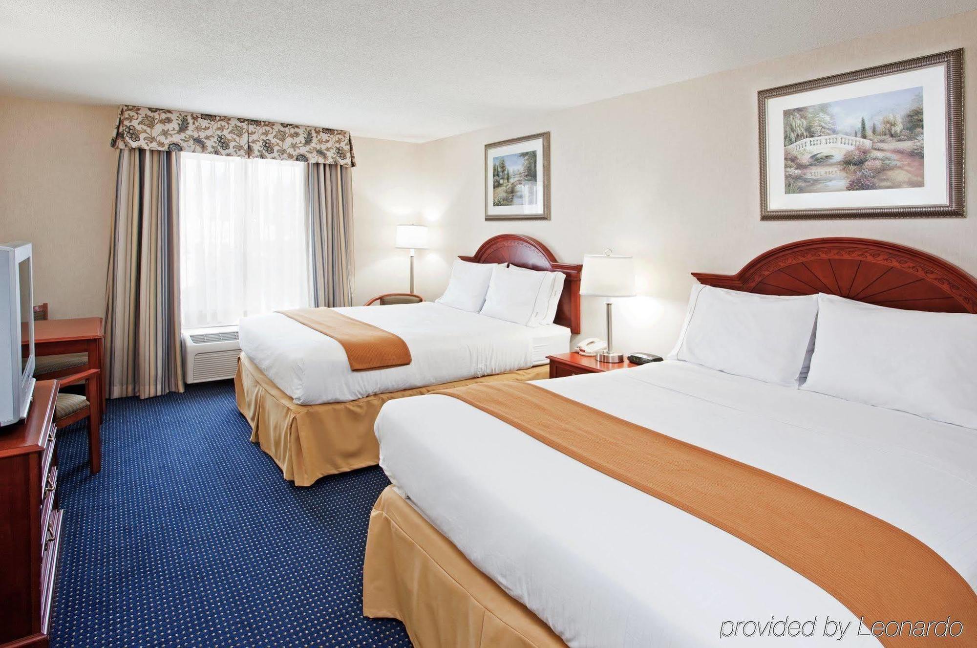 Brecksville Holiday Inn Express Hotel & Suites Cleveland-Richfield By Ihg חדר תמונה